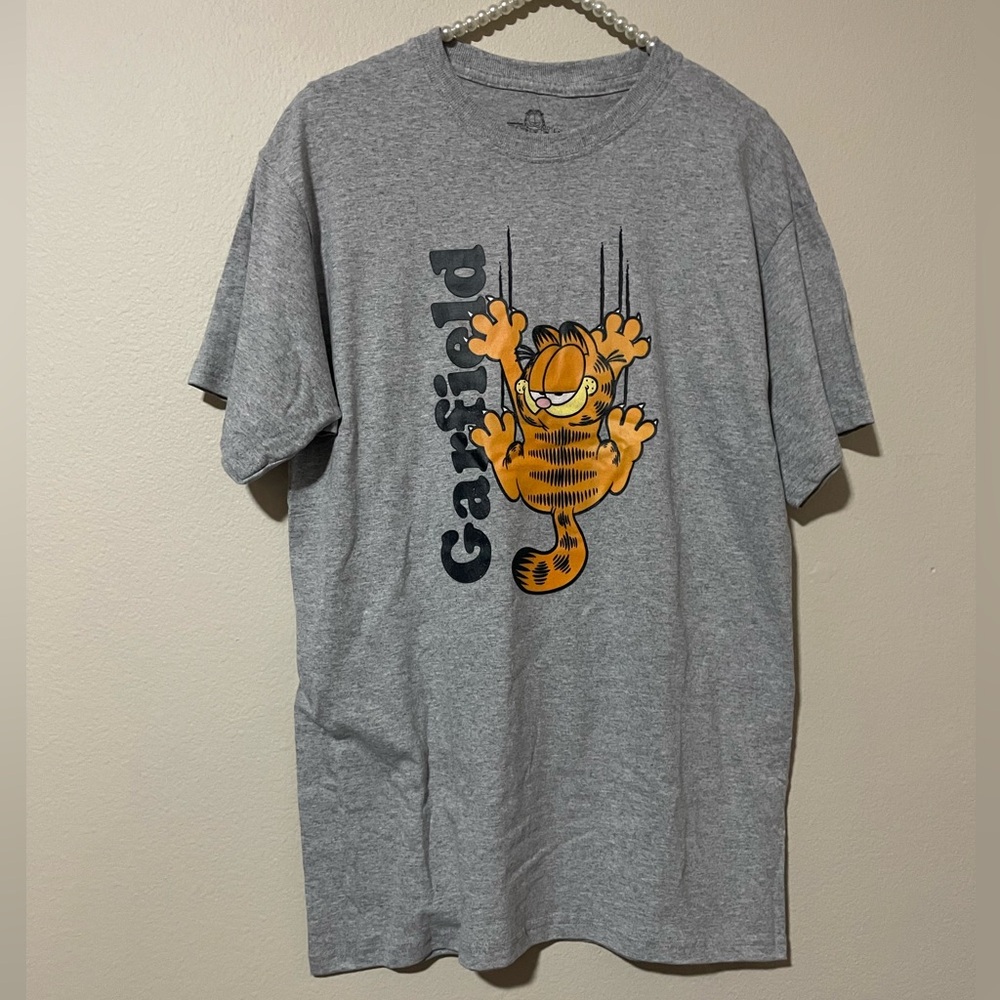 Garfield Graphic Tee